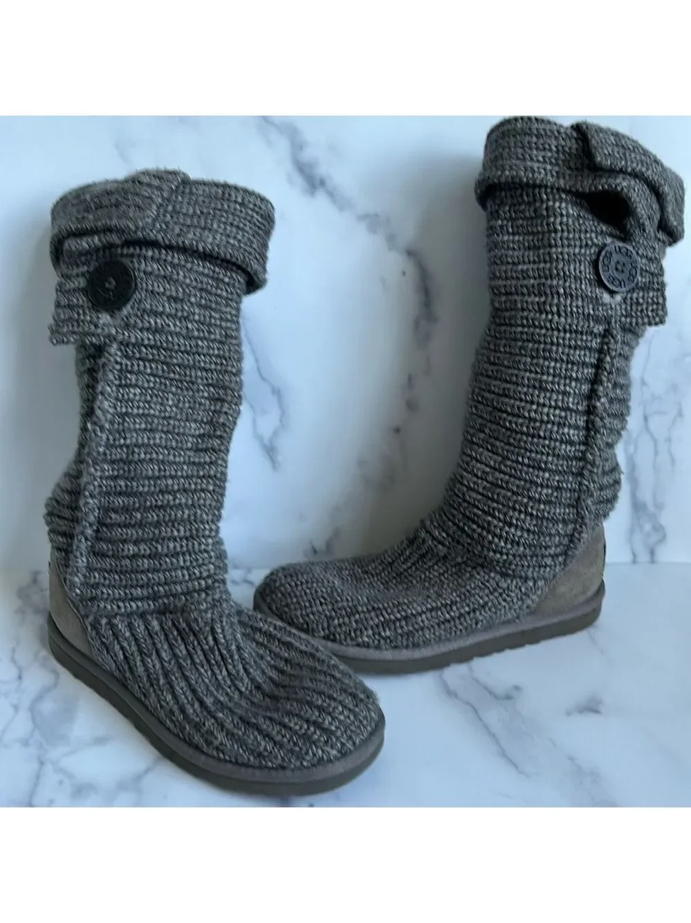 UGG Classic Cardy Gray Chunky Cable Sweater Boot Size 5